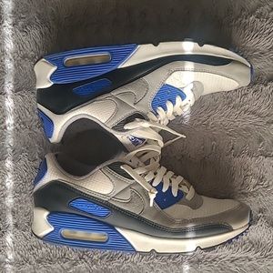 Air Max 90 Royal Blue 👌 size 10